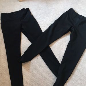 2 pairs of black leggings